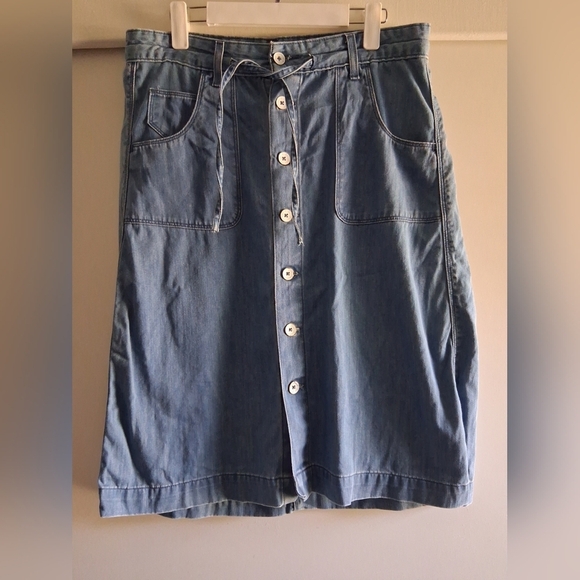 Vintage Levi's 90s Y2k Button Front Chambray Blue Denim Midi Skirt 10 - Picture 2 of 13